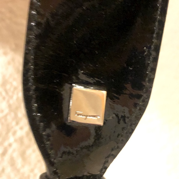 Salvatore Ferragamo black shoulder bag - Picture 8 of 8